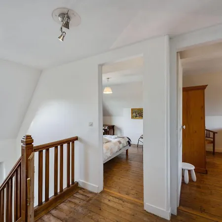 Hébergement de vacances Picturesque In With Private Courtyard *
